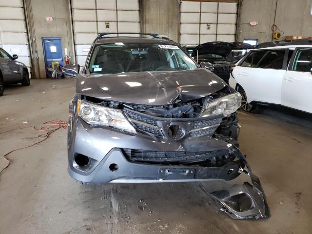 Photo 5 from auction – 2015 TOYOTA RAV4 XLE with VIN JTMRFREV6FJ035630