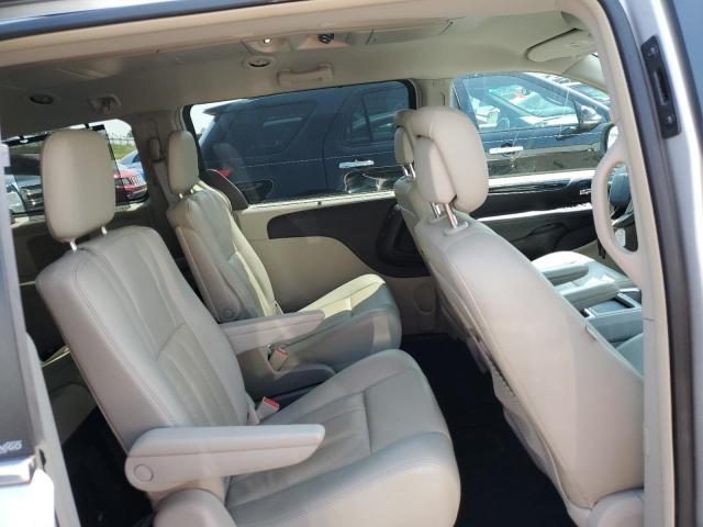 Photo 11 from auction – 2012 CHRYSLER TOWN & COU with VIN 2C4RC1CG7CR137864