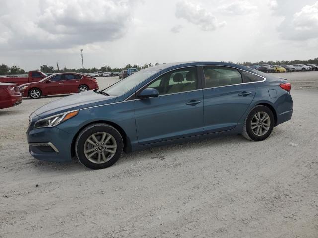 HYUNDAI SONATA SE 2015 with VIN 5NPE24AF8FH101065 - Photo from auction