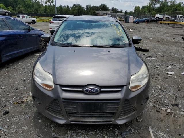 Foto 5 de la subasta – 2014 FORD FOCUS SE con VIN 1FADP3K28EL173483