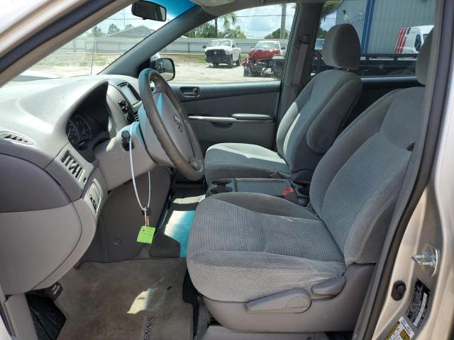 Photo 7 from auction – 2010 TOYOTA SIENNA CE with VIN 5TDKK4CC4AS316970