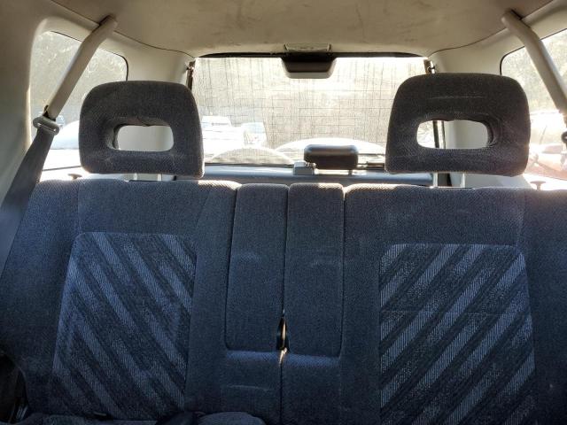 Photo 10 from auction – 2000 HONDA CR-V LX with VIN JHLRD1846YC054019