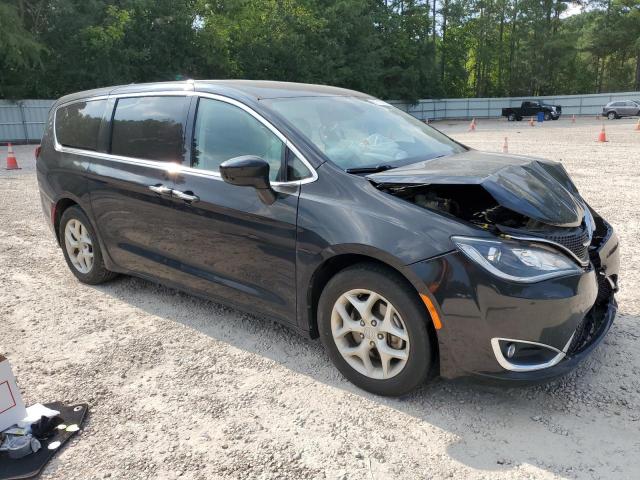 Photo 4 from auction – 2019 CHRYSLER PACIFICA T with VIN 2C4RC1FG0KR653039