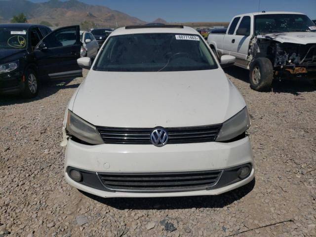 Photo 5 from auction – 2011 VOLKSWAGEN JETTA SEL with VIN 3VWLZ7AJ9BM079507