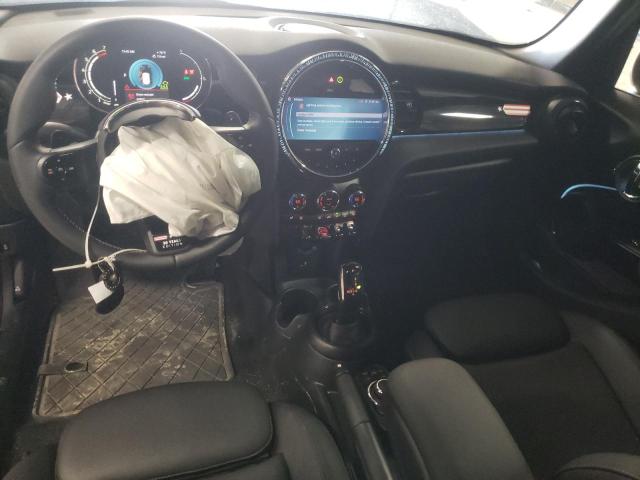 Photo 8 from auction – 2023 MINI COOPER S with VIN WMW53DK03P2T38621