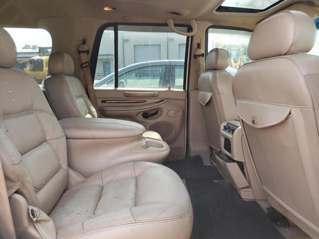 Photo 11 from auction – 2001 LINCOLN NAVIGATOR with VIN 5LMFU28AX1LJ05645
