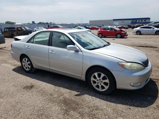 Photo 4 from auction – 2005 TOYOTA CAMRY LE with VIN 4T1BE32K05U002434