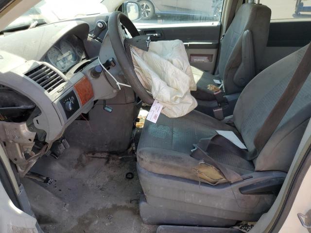 Photo 7 from auction – 2008 CHRYSLER TOWN & COU with VIN 2A8HR44H98R671192
