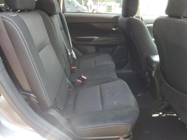 Photo 11 from auction – 2018 MITSUBISHI OUTLANDER with VIN JA4AD3A37JJ004815
