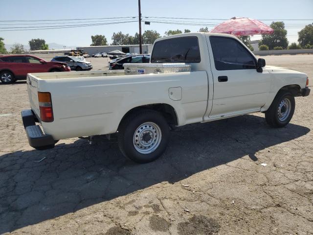 Photo 3 from auction – 1990 TOYOTA PICKUP with VIN JT4RN81A2L0058016