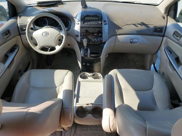 Photo 8 from auction – 2010 TOYOTA SIENNA CE with VIN 5TDKK4CC8AS337708