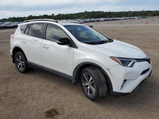 Photo 4 from auction – 2018 TOYOTA RAV4 ADVEN with VIN JTMRFREV5JJ722056