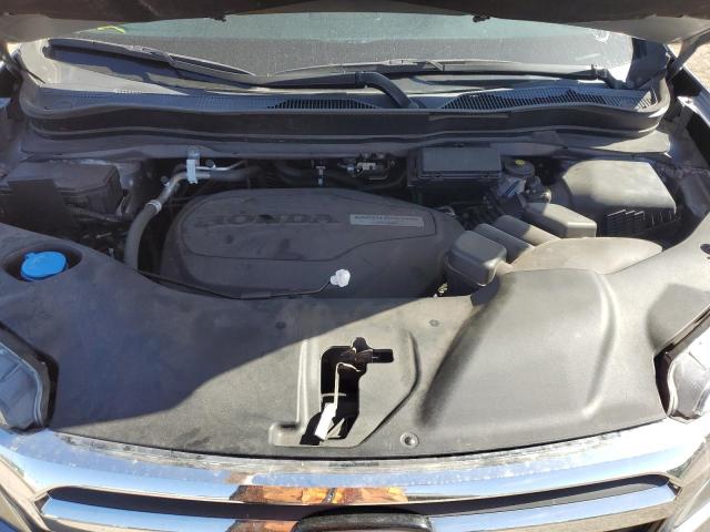 Photo 12 from auction – 2018 HONDA RIDGELINE with VIN 5FPYK3F76JB017530