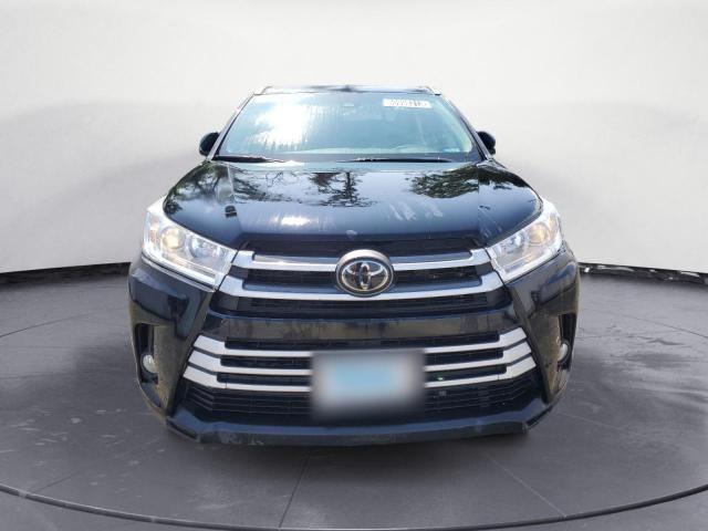 Photo 5 from auction – 2018 TOYOTA HIGHLANDER with VIN 5TDJZRFHXJS532978