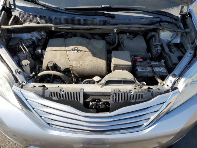 Photo 12 from auction – 2017 TOYOTA SIENNA LE with VIN 5TDJZ3DC3HS152931