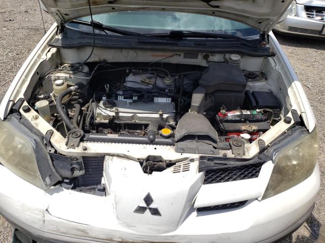 Photo 11 from auction – 2003 MITSUBISHI OUTLANDER with VIN JA4LX41G73U042670