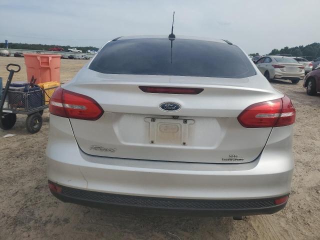 Photo 6 from auction – 2015 FORD FOCUS SE with VIN 1FADP3F24FL242911