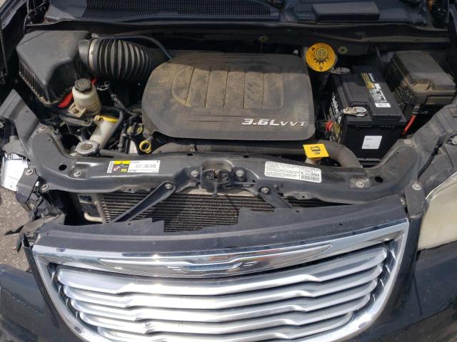 Photo 12 from auction – 2013 CHRYSLER TOWN & COU with VIN 2C4RC1BG4DR742699