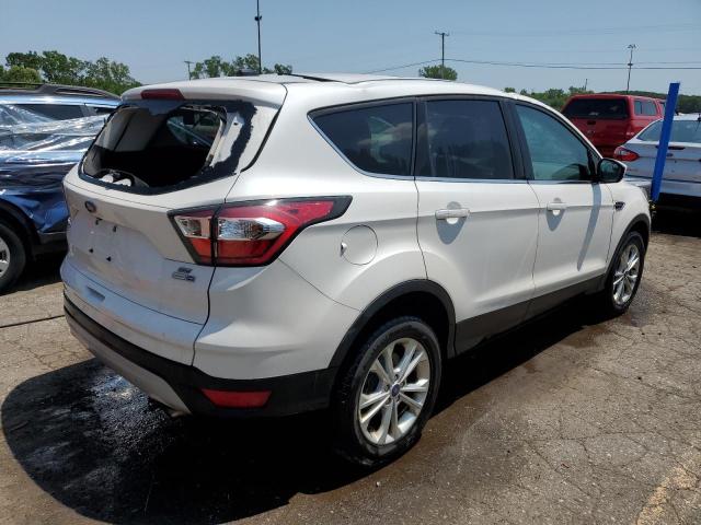 Photo 3 from auction – 2017 FORD ESCAPE SE with VIN 1FMCU9GD7HUB00286