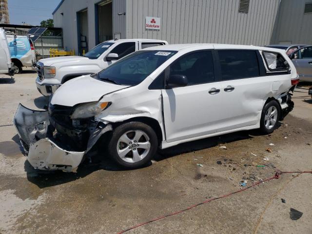 TOYOTA SIENNA 2019 with VIN 5TDZZ3DC3KS991553 - Photo from auction