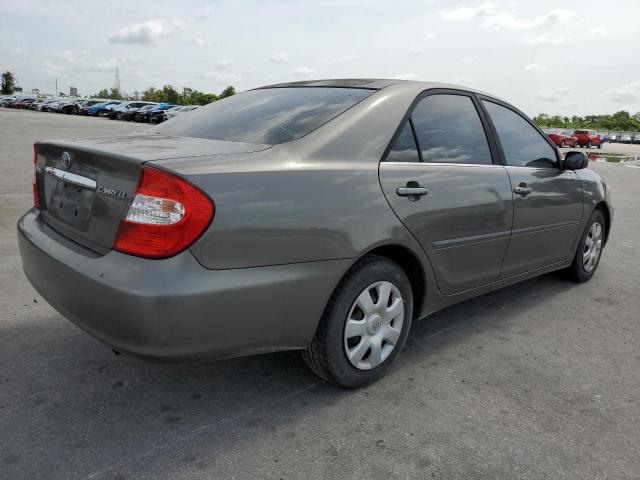 Photo 3 from auction – 2004 TOYOTA CAMRY LE with VIN 4T1BE32KX4U858841