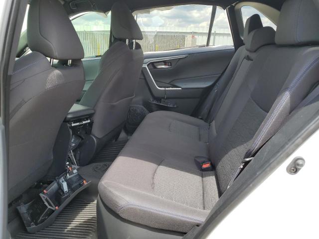 Photo 11 from auction – 2023 TOYOTA RAV4 SE with VIN JTM16RFV9PD084882