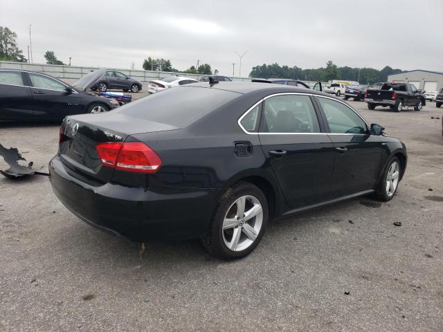 Photo 3 from auction – 2014 VOLKSWAGEN PASSAT S with VIN 1VWAT7A33EC037673