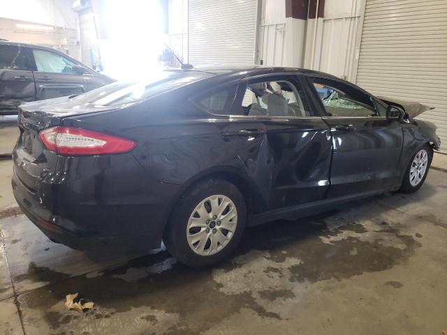 Photo 3 from auction – 2013 FORD FUSION S with VIN 3FA6P0G75DR324615