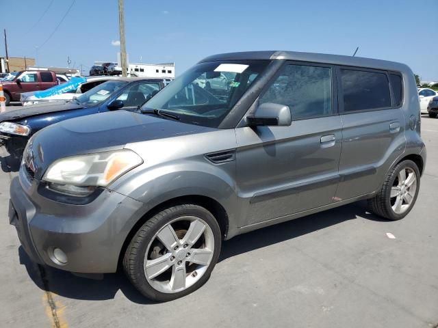 KIA SOUL + 2010 with VIN KNDJT2A24A7052487 - Photo from auction