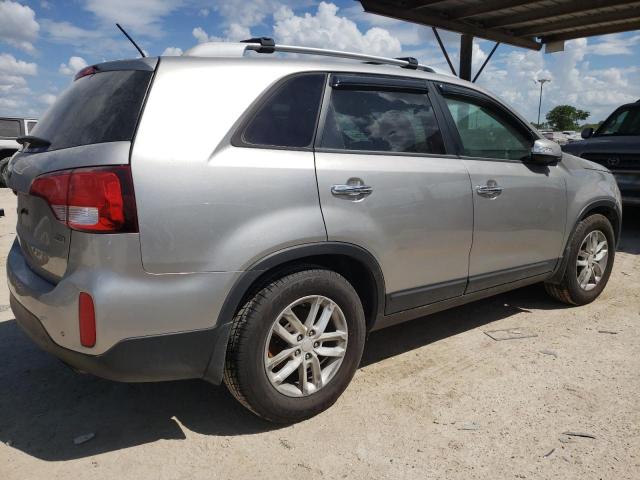 Photo 3 from auction – 2015 KIA SORENTO LX with VIN 5XYKT4A60FG620974