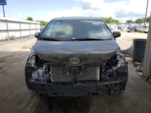 Photo 5 from auction – 2015 TOYOTA SIENNA XLE with VIN 5TDDK3DC7FS104699