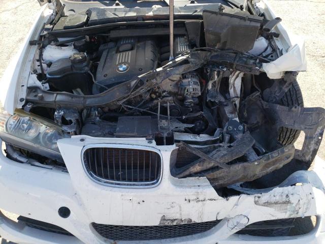 Photo 11 from auction – 2011 BMW 328 I with VIN WBAPH7C50BE852780