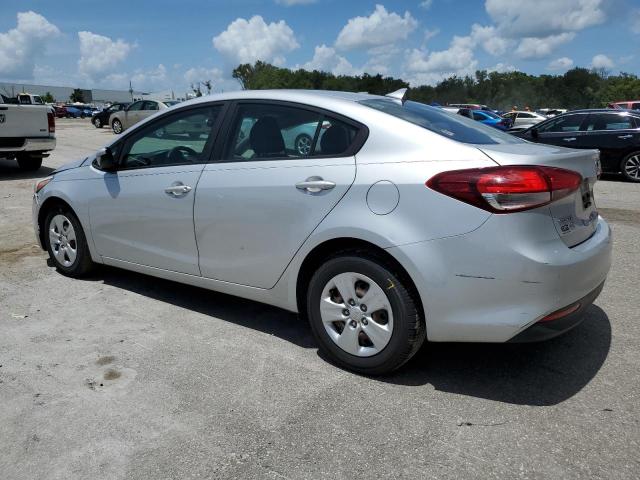 Photo 2 from auction – 2017 KIA FORTE LX with VIN 3KPFK4A79HE055766