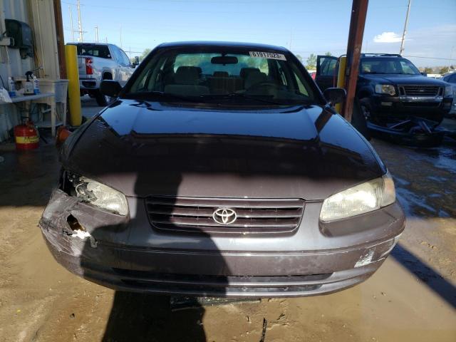Photo 5 from auction – 1998 TOYOTA CAMRY with VIN 4T1BG22K2WU285800