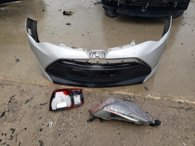 Photo 12 from auction – 2017 TOYOTA COROLLA L with VIN 2T1BURHE3HC796102