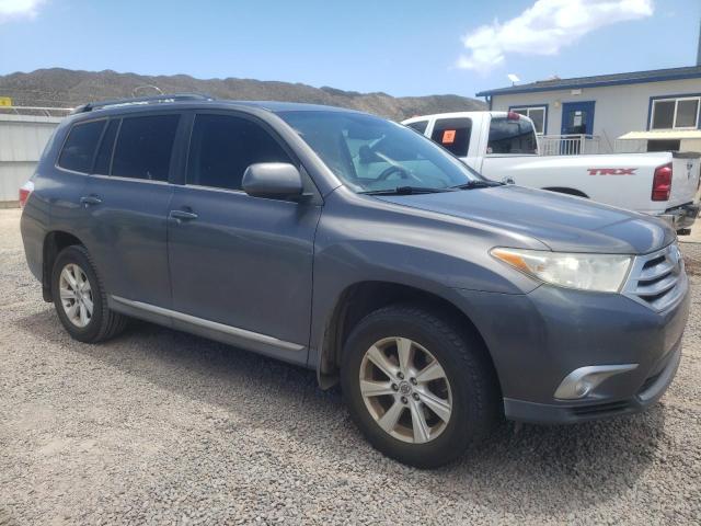 Photo 4 from auction – 2011 TOYOTA HIGHLANDER with VIN 5TDZK3EH6BS030041