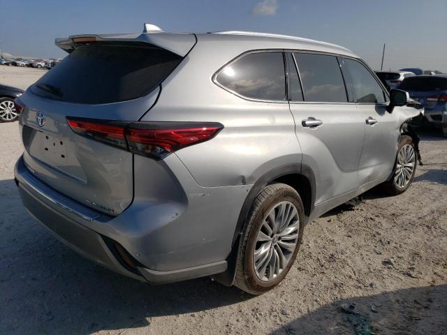 Photo 3 from auction – 2023 TOYOTA HIGHLANDER with VIN 5TDKDRAH1PS027009