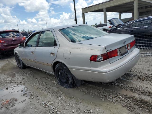 Photo 2 from auction – 2000 TOYOTA CAMRY CE with VIN 4T1BG22K7YU657232