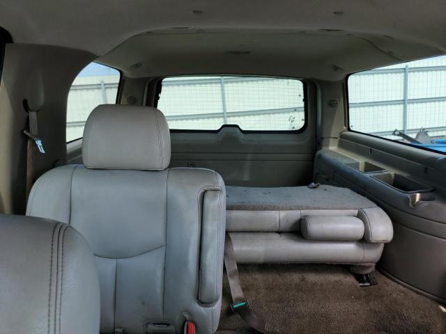 Photo 10 from auction – 2003 CHEVROLET SUBURBAN K with VIN 1GNFK16Z83J207600