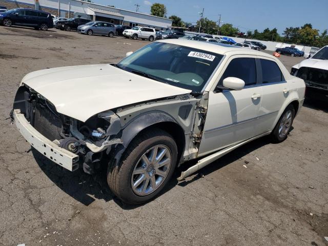 CHRYSLER 300 TOURIN 2008 with VIN 2C3LA53G98H292842 - Photo from auction