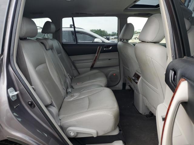 Photo 11 from auction – 2012 TOYOTA HIGHLANDER with VIN JTEDC3EH2C2008338