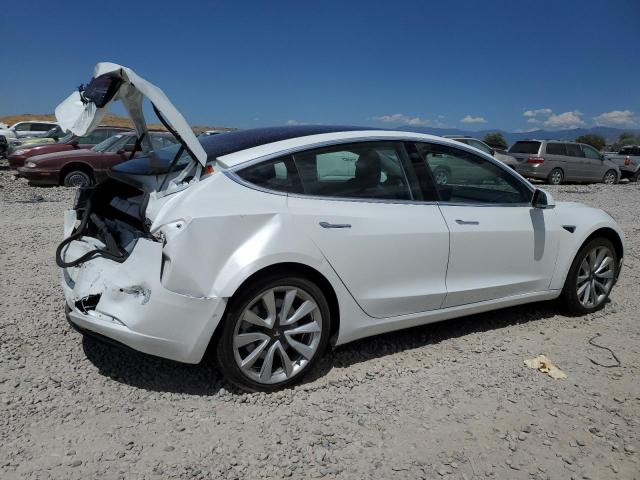 Photo 3 from auction – 2018 TESLA MODEL 3 with VIN 5YJ3E1EA0JF003828