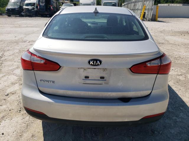 Photo 6 from auction – 2016 KIA FORTE LX with VIN KNAFX4A65G5504263