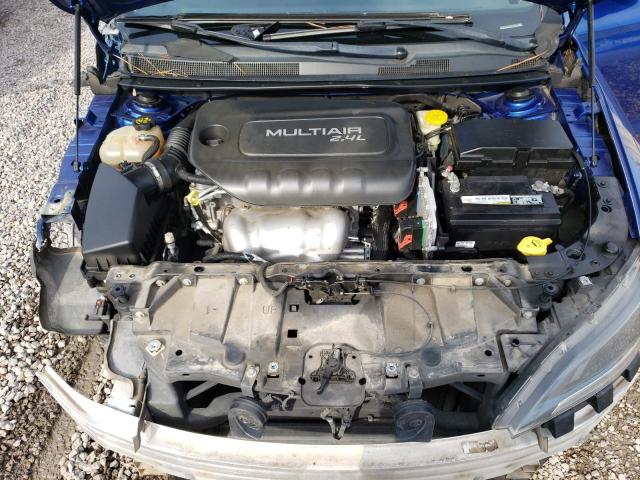Photo 11 from auction – 2015 CHRYSLER 200 LIMITE with VIN 1C3CCCAB3FN535457