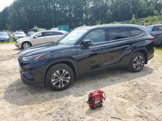 TOYOTA HIGHLANDER 2021 with VIN 5TDGZRBH9MS124217 - Photo from auction