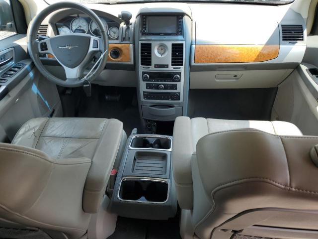 Photo 8 from auction – 2008 CHRYSLER TOWN & COU with VIN 2A8HR64XX8R690286