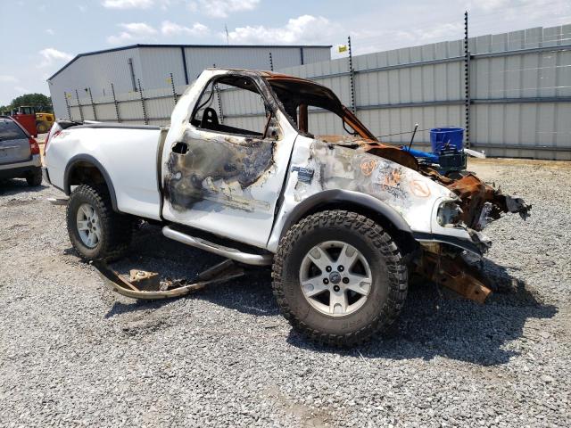 Photo 4 from auction – 2002 FORD F150 with VIN 1FTRF18L02NA13198