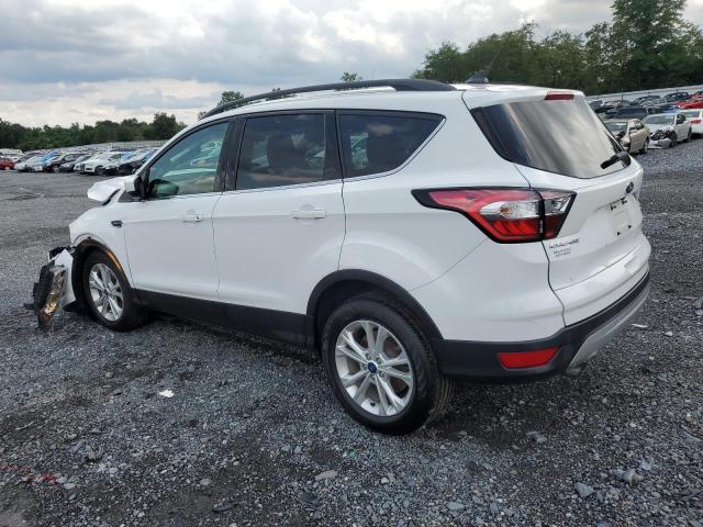 Photo 2 from auction – 2018 FORD ESCAPE SE with VIN 1FMCU9GD7JUC54471