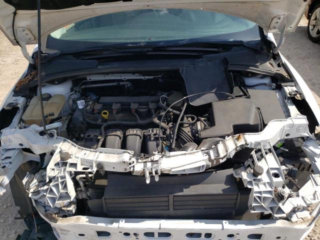 Photo 11 from auction – 2014 FORD FOCUS SE with VIN 1FADP3K2XEL252184