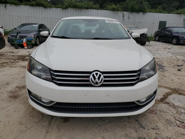 Photo 5 from auction – 2015 VOLKSWAGEN PASSAT S with VIN 1VWAT7A36FC086299